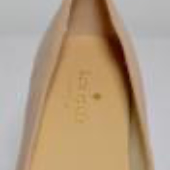 🏷️ NWT  Nude New Gold Glitter Cap Toe Ballet Flats - Picture 6 of 8